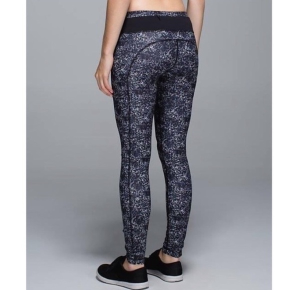 lululemon athletica Pants - Lululemon Speed Tight ll Luxtreme in Rocky Road size 2